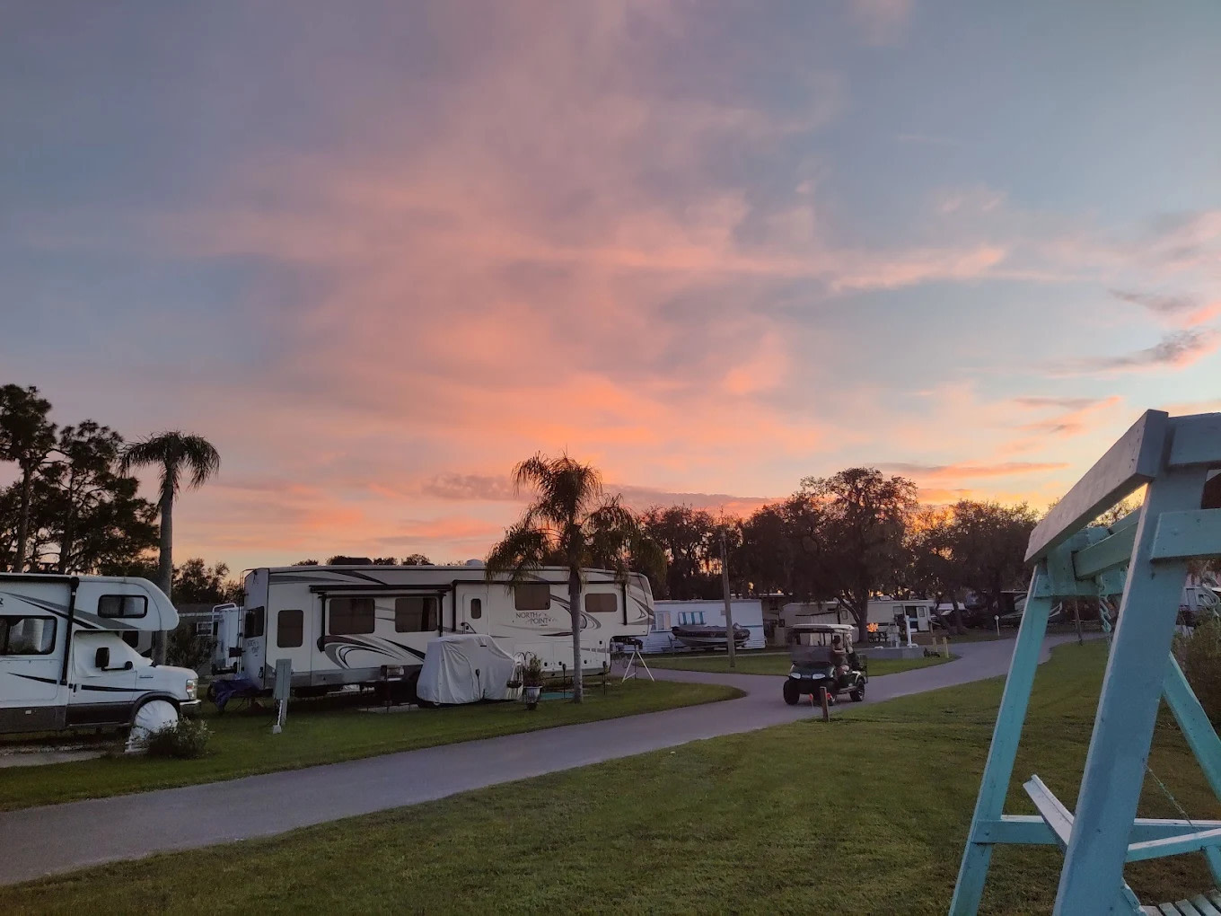 Lake Glenada RV Park (55+)