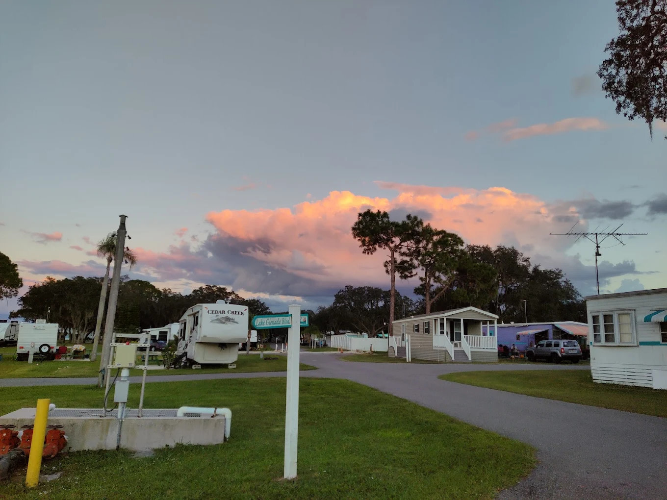 Lake Glenada RV Park (55+)