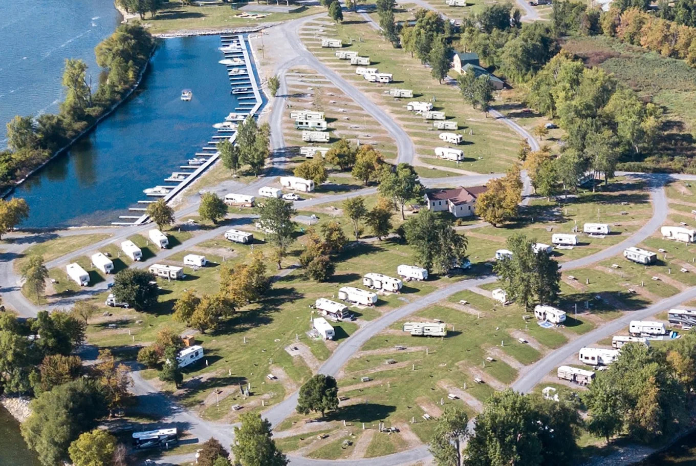 Sun Outdoors Association Island