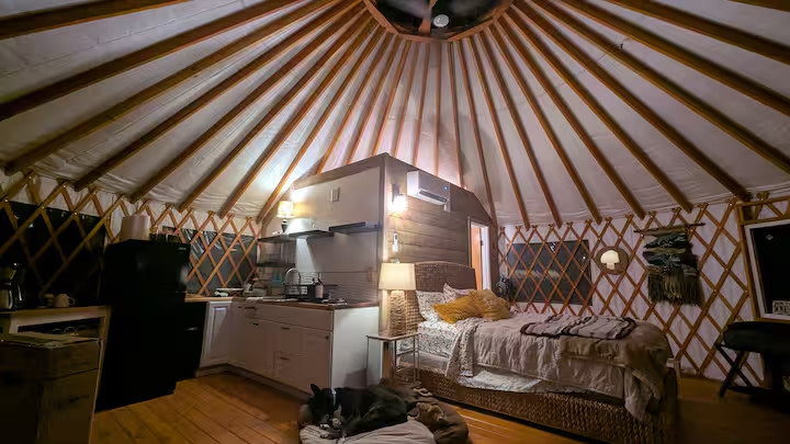 Crow's Nest Riverside Yurt