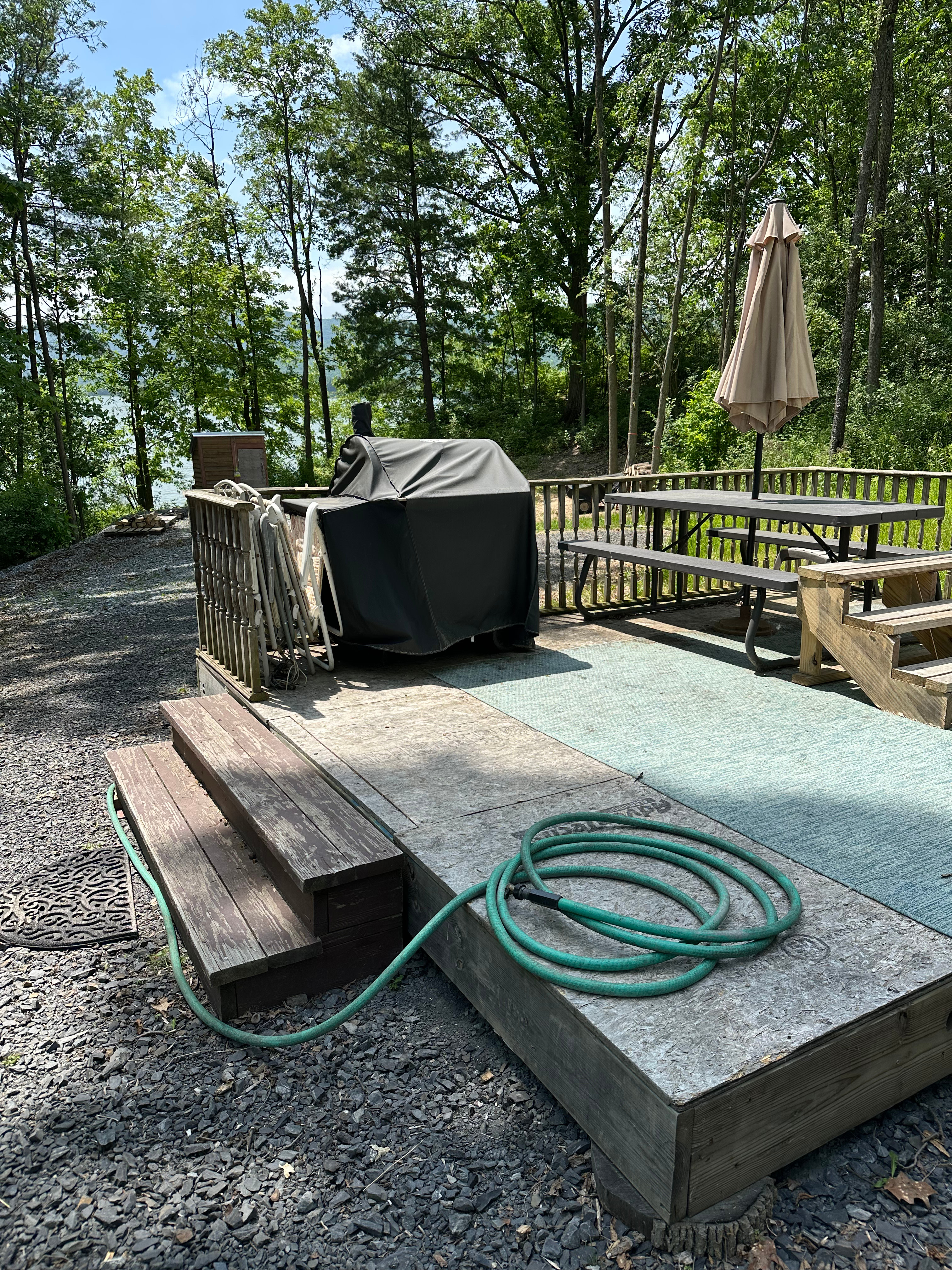 Sandy's Lake Champlain Retreat