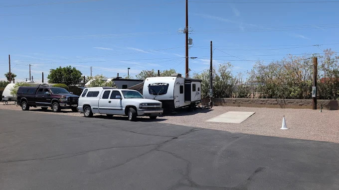 Twin Palms RV Park