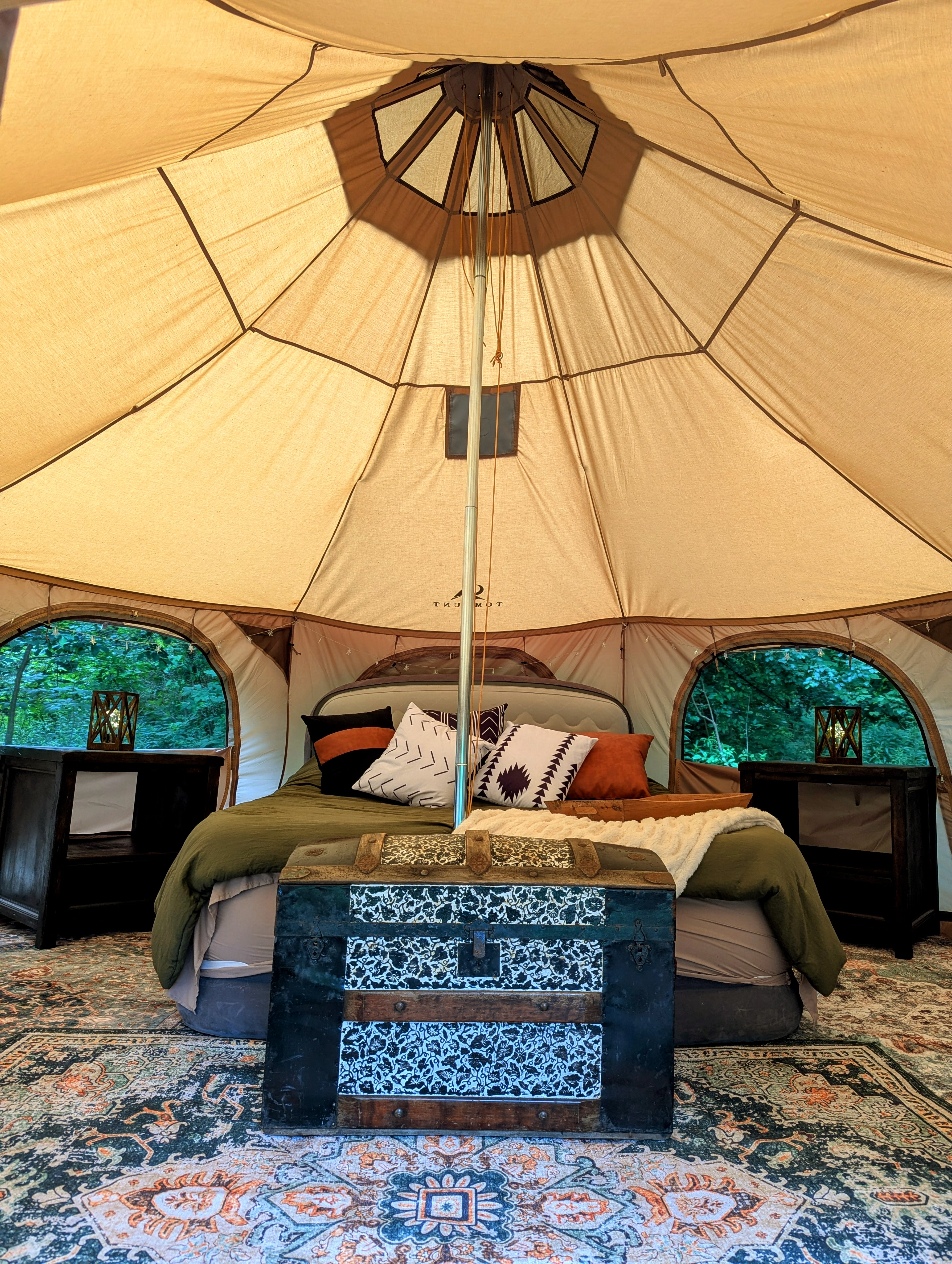 glamping tent