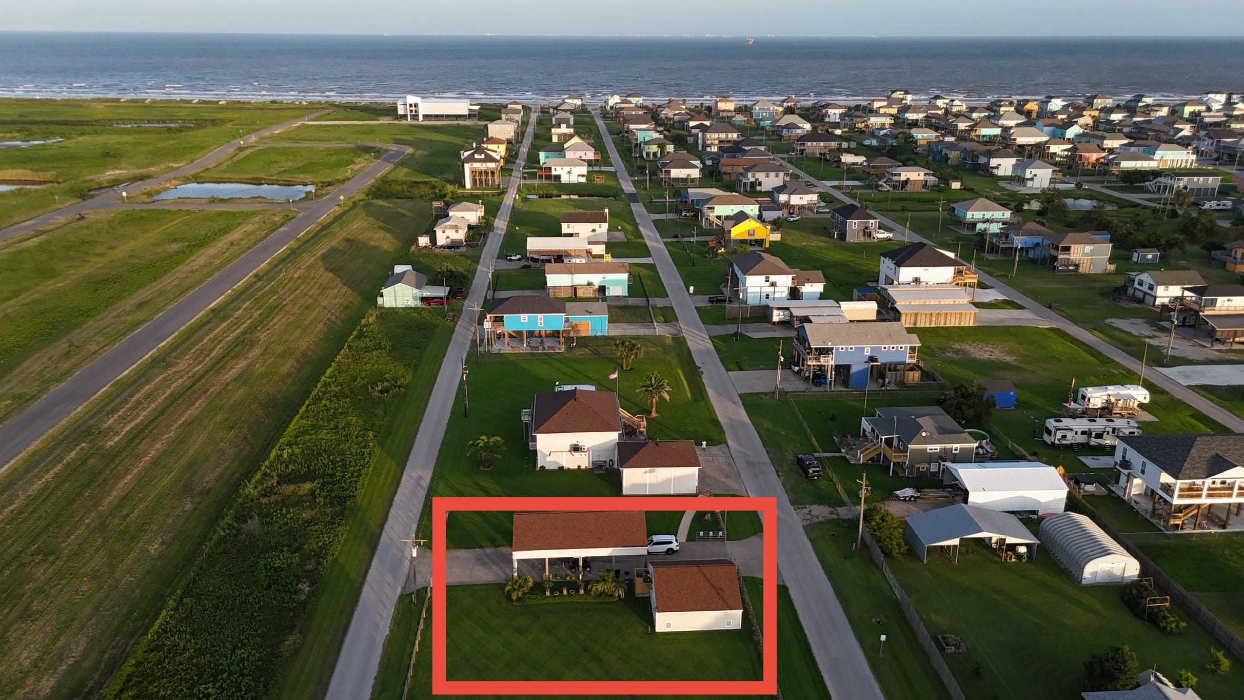 Barefoot Bungalow And RV Spot