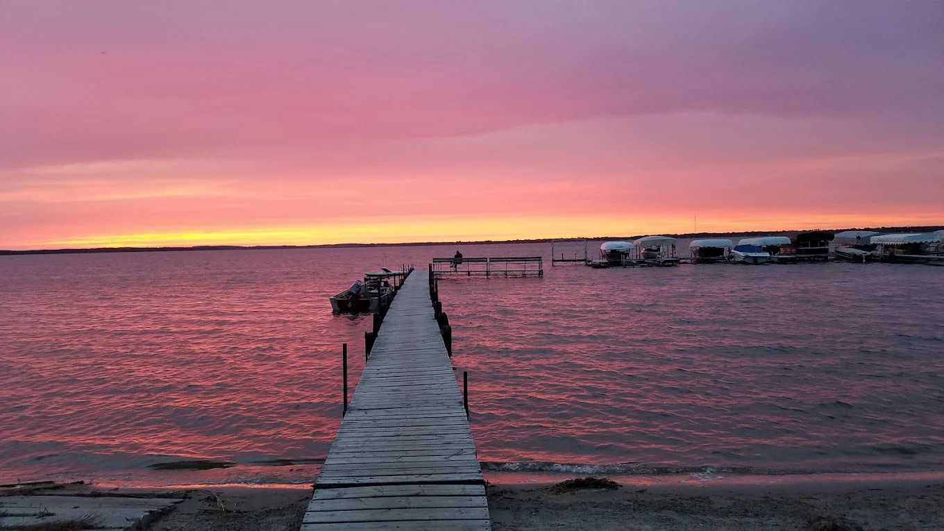 Bladow Beach Resort & Campground