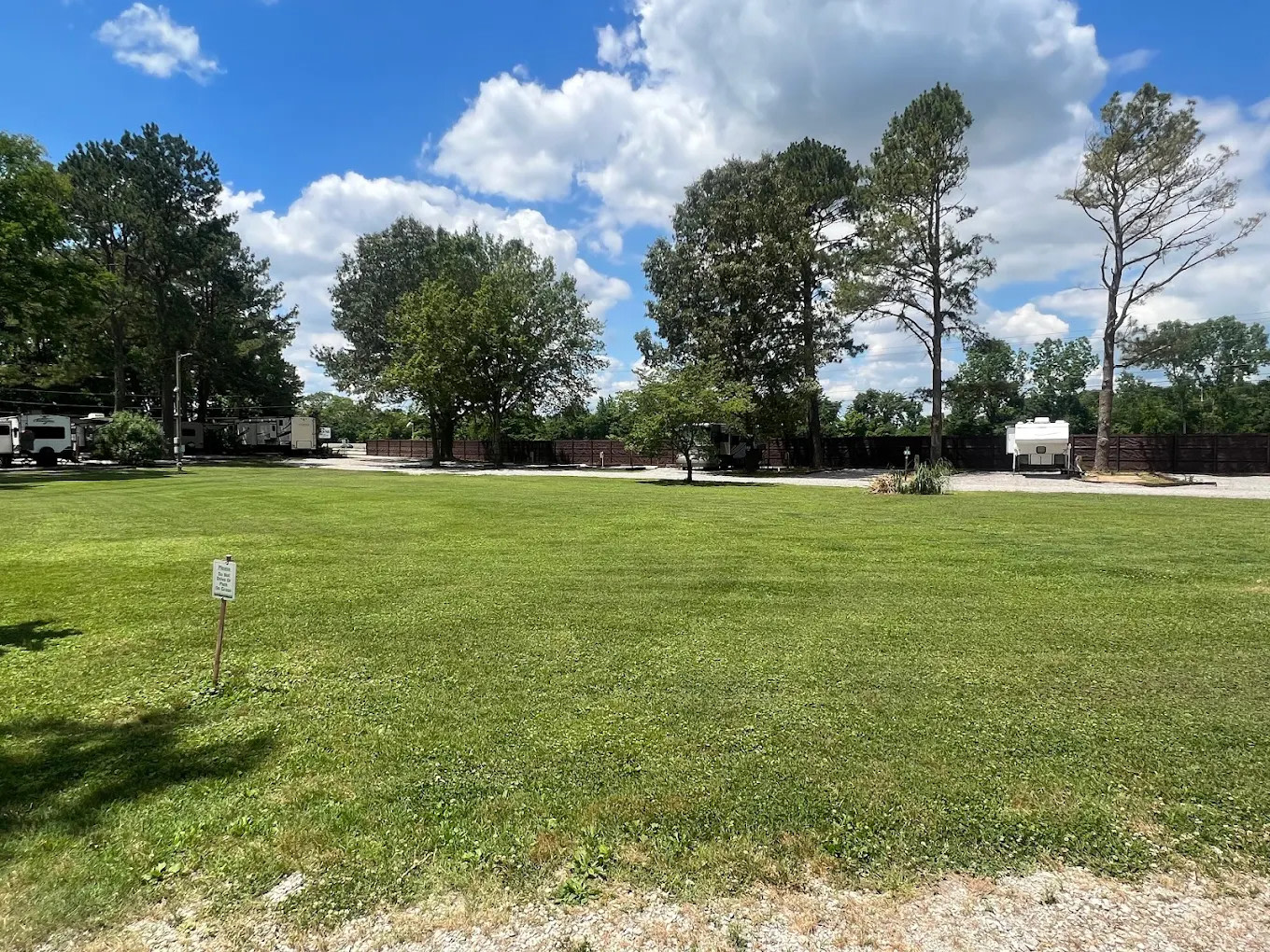 Tuscumbia RV Park