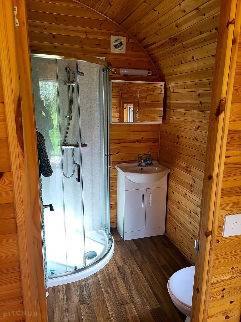 Viking Garth Hideaways