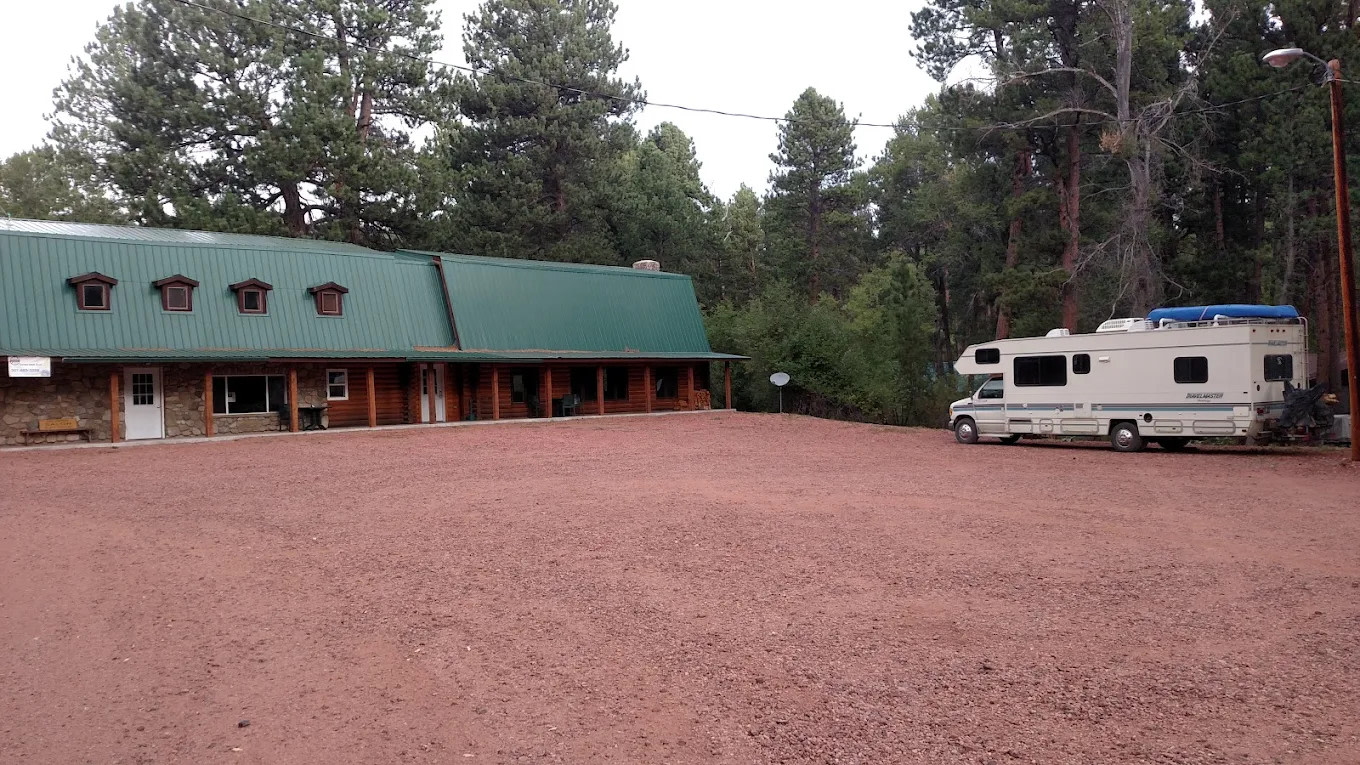 Wagon Box RV And Campground