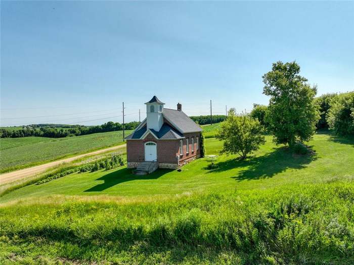 Sonder Schoolhouse
