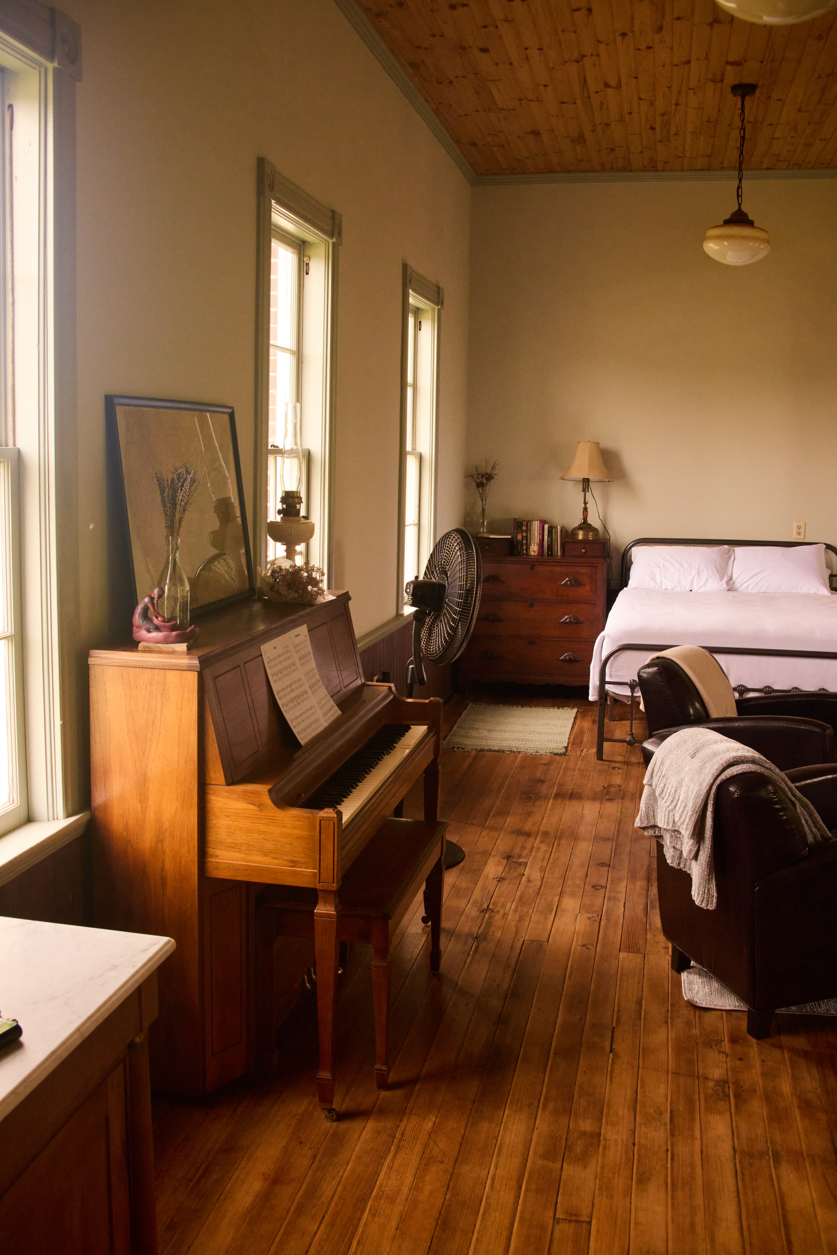 Sonder Schoolhouse