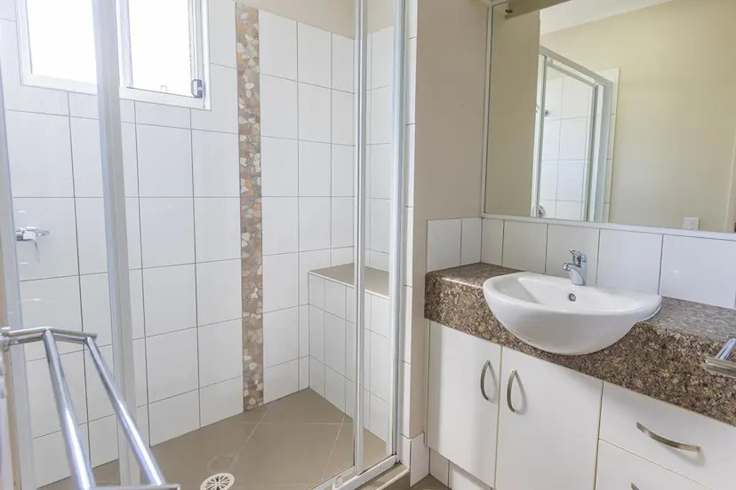 NRMA Lake Somerset Holiday Park