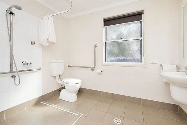 NRMA Lake Somerset Holiday Park