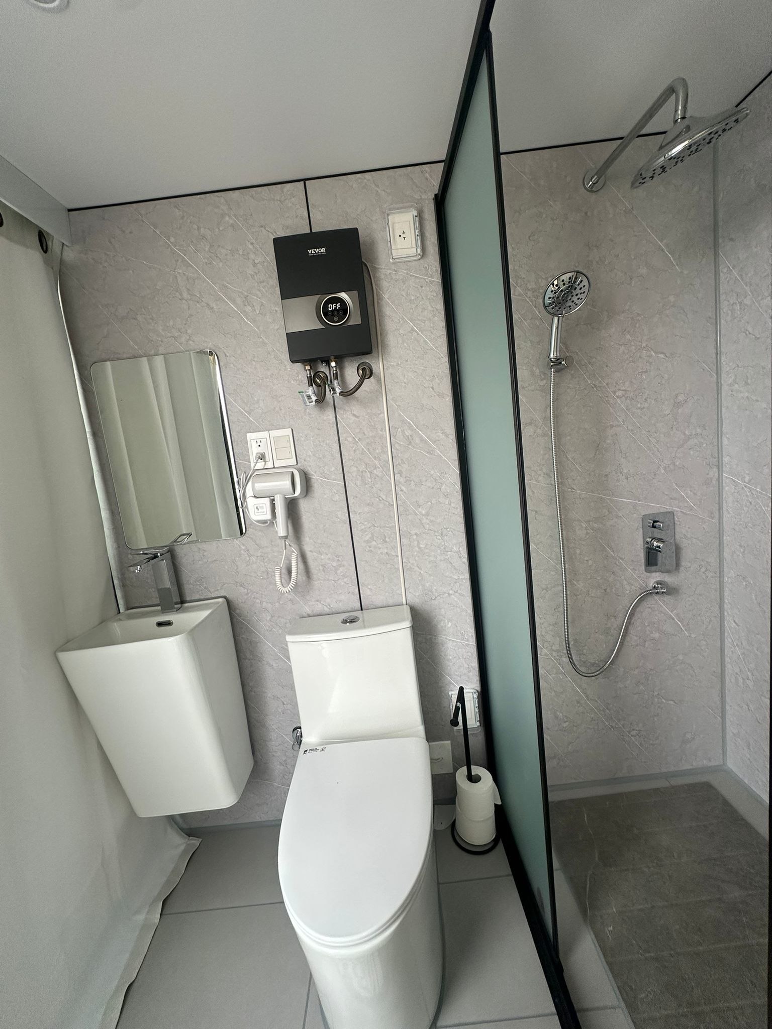 Flatonia Retreat & RV Resort