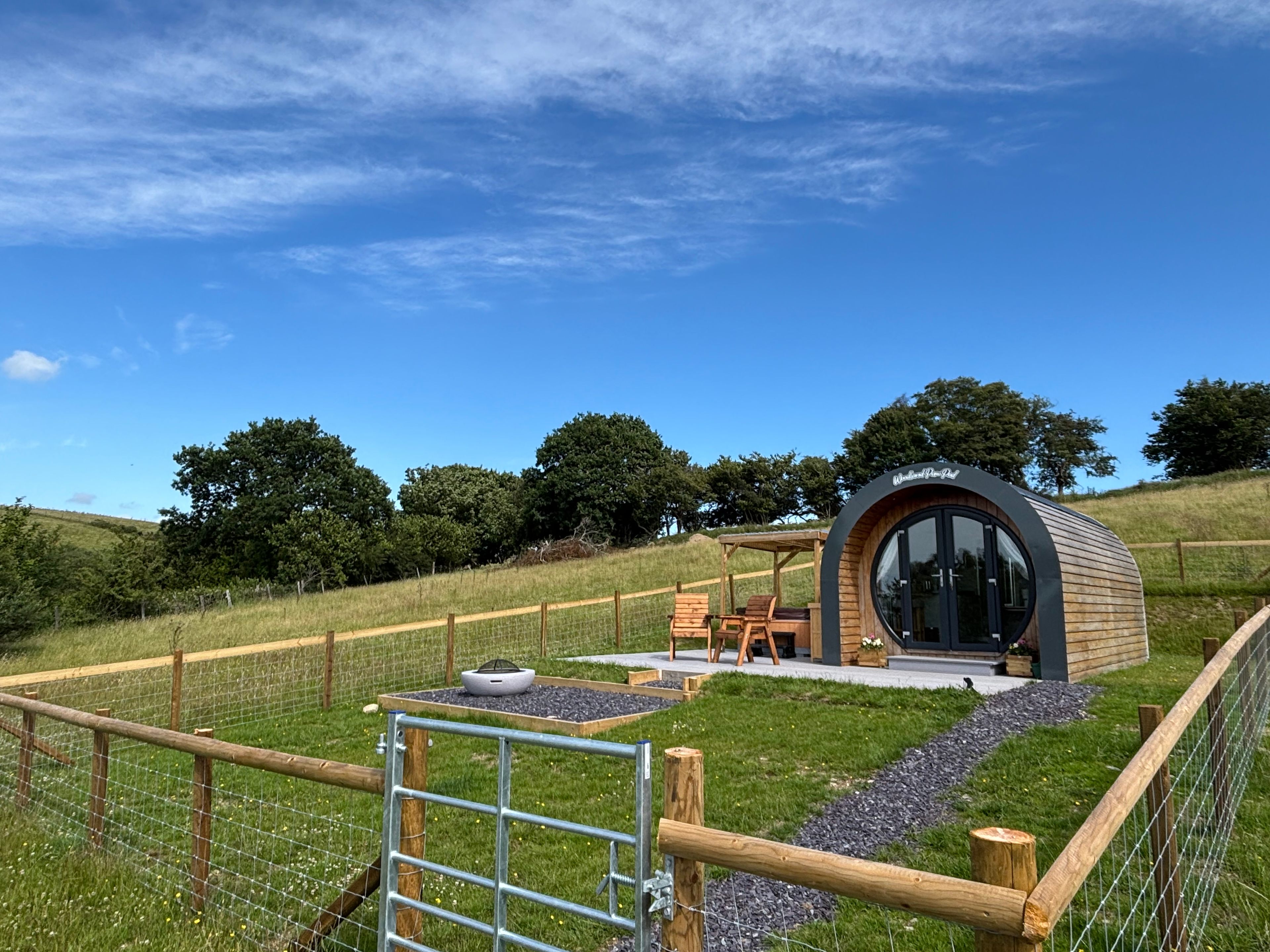 Four Paws Glamping