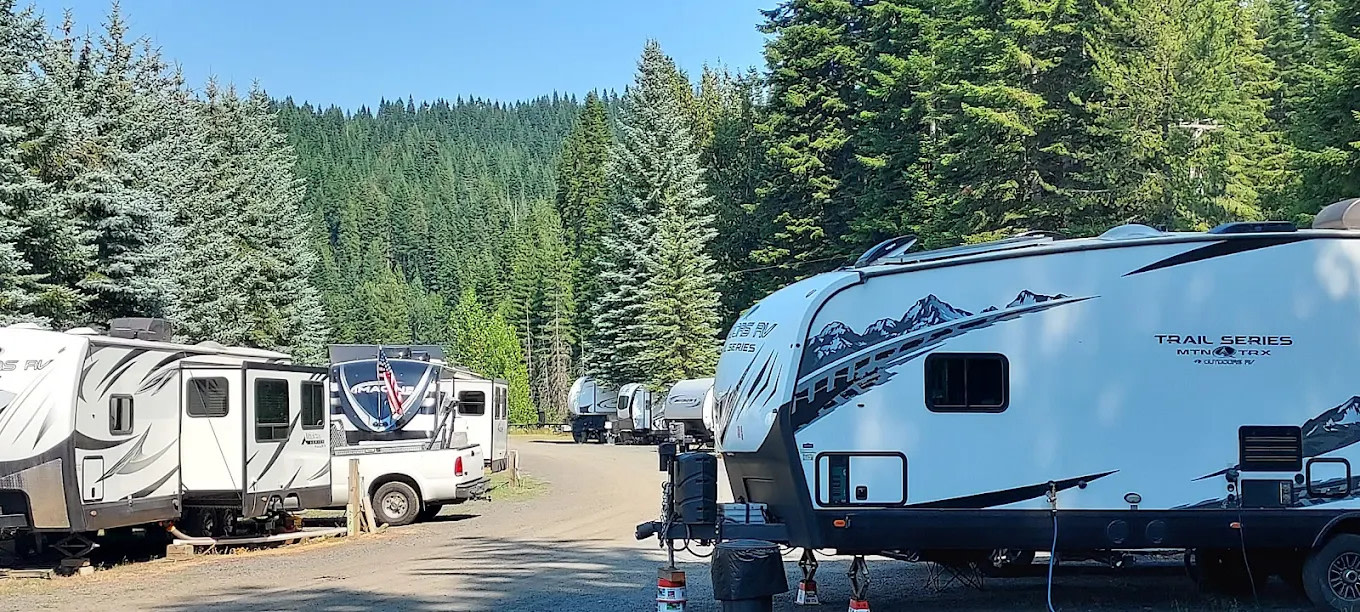 Whispering Pines RV Park