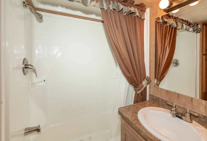 Sun Retreats Pleasant Acres Farm