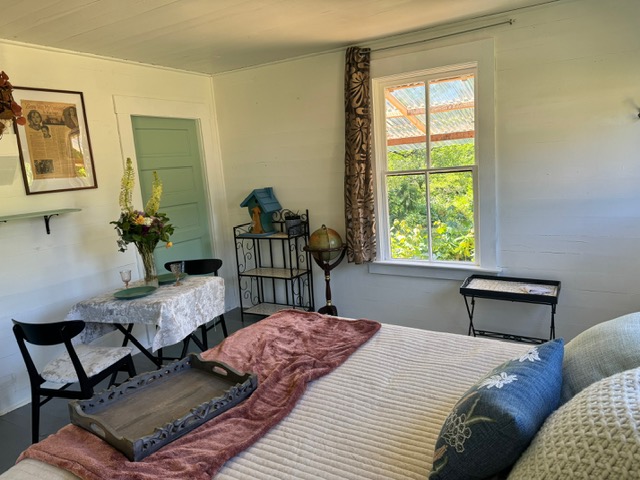 Laughing Leaf Cottage