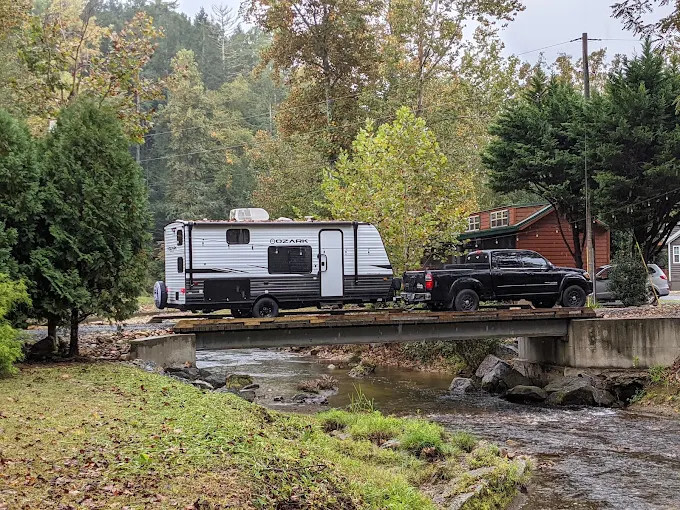 Starlite Trailer Lodge