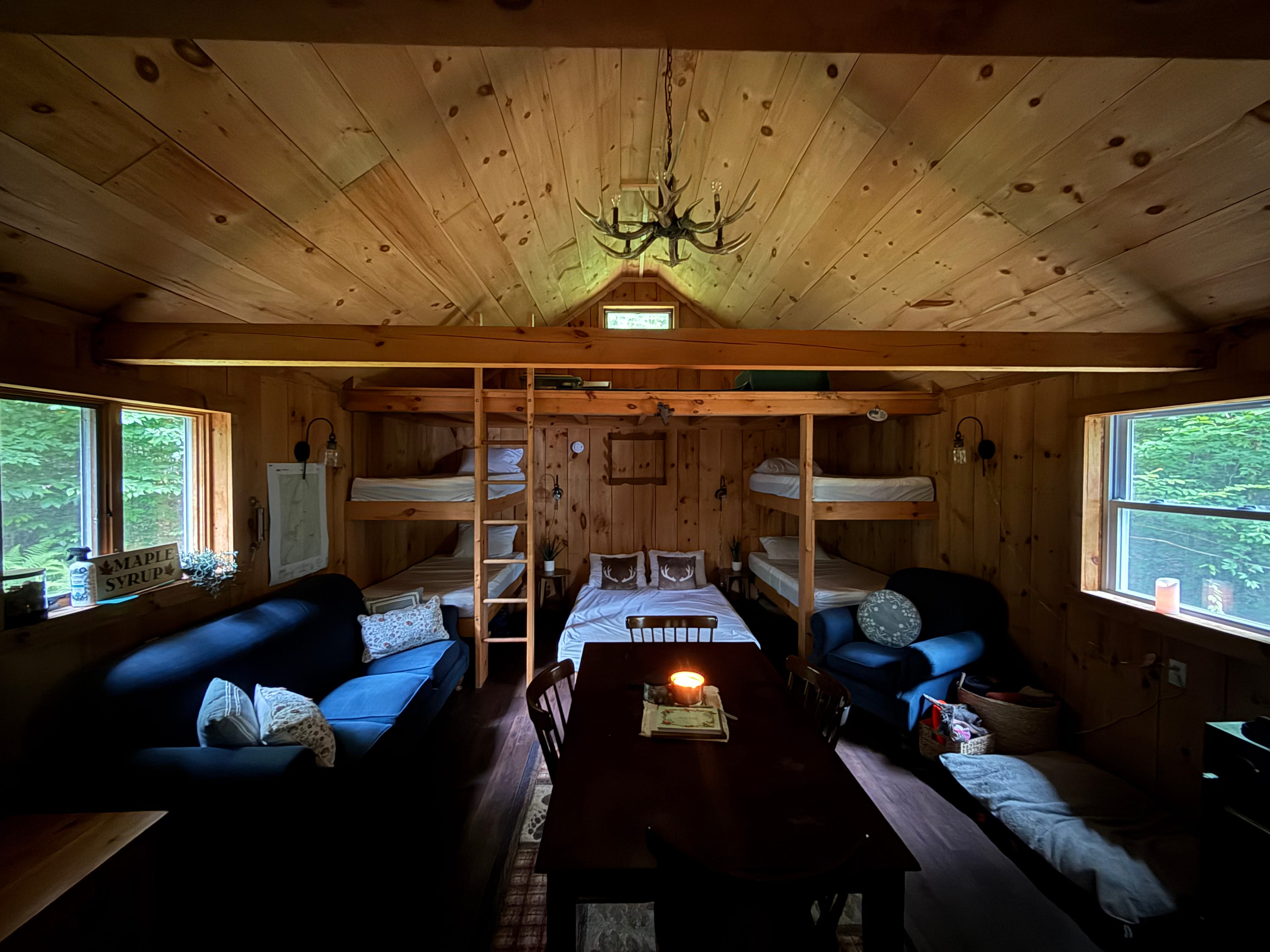 Cozy Mountain Cabin