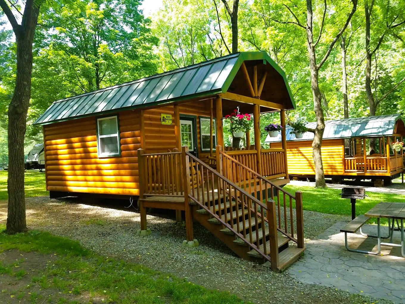 Austin Lake RV Park & Cabins