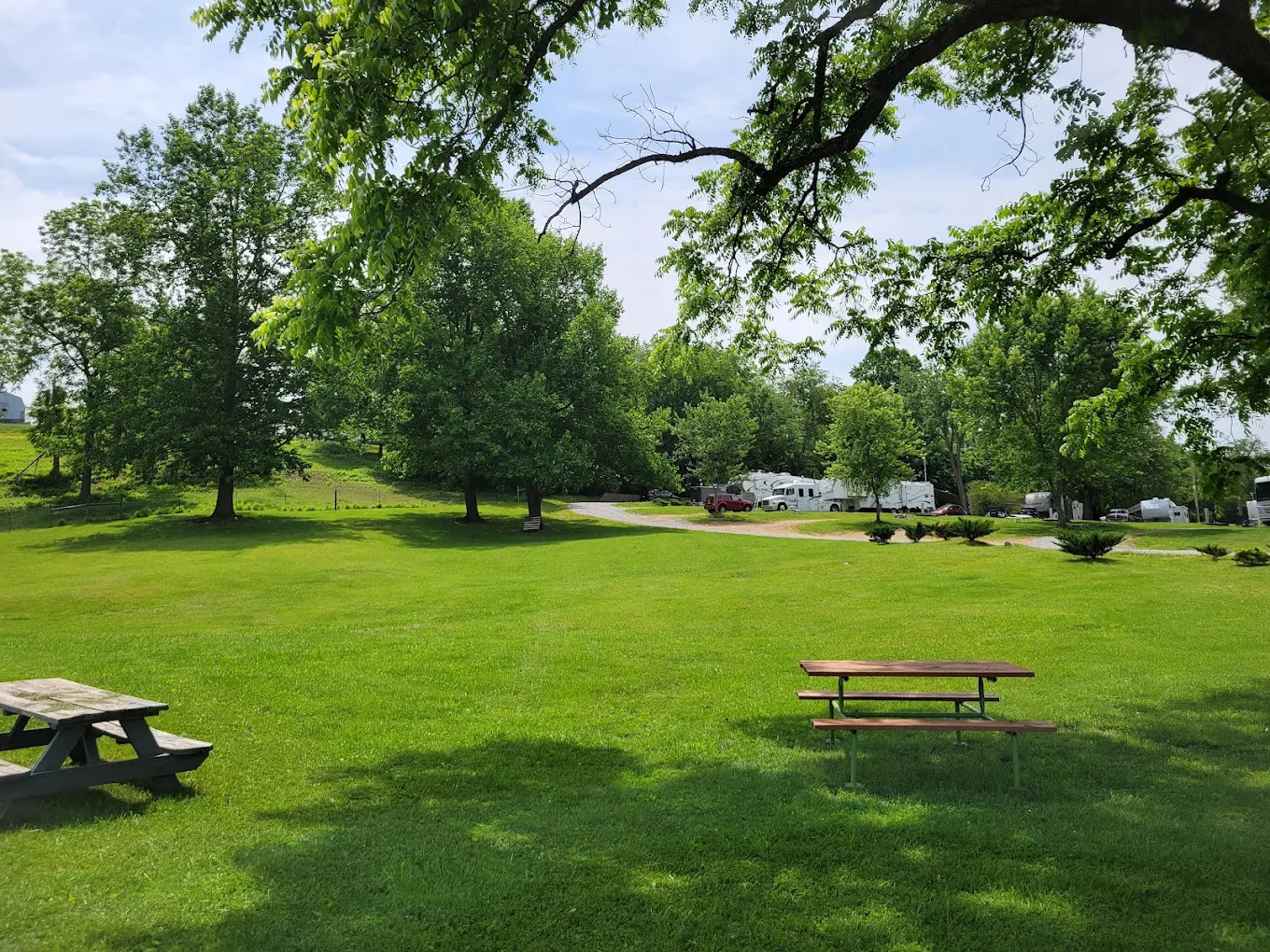 Lazy Llama Campground