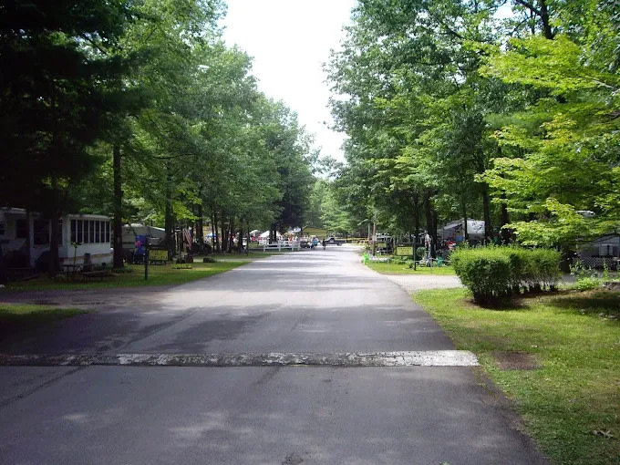 Adventure Bound Camping Resorts - Deer Run