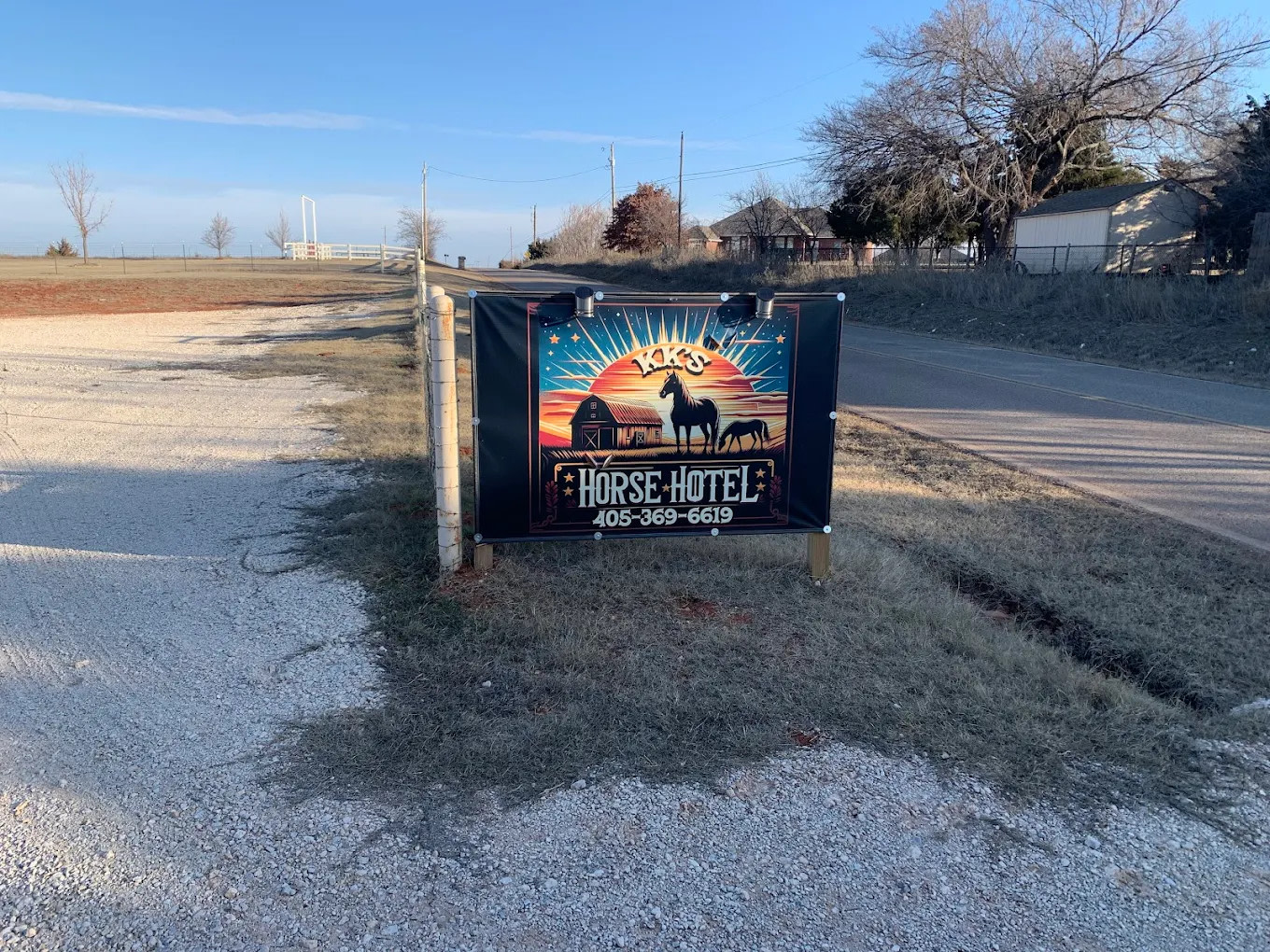 KK's Horse Hotel