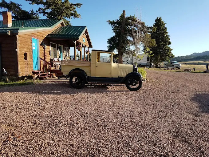 Lake George Cabins & RV Park