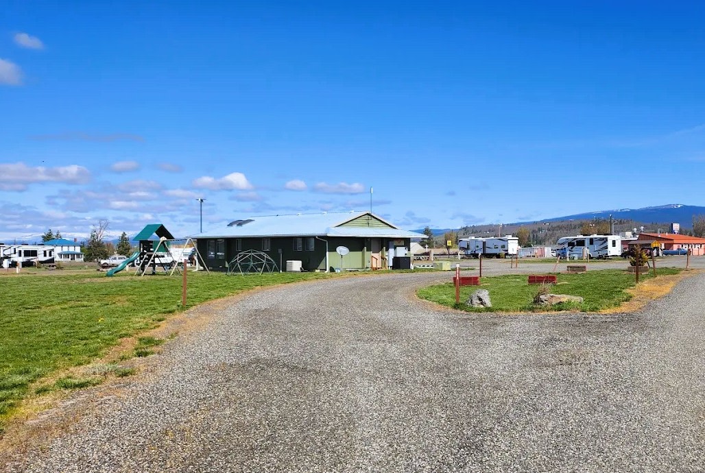 Stargazers RV Resort