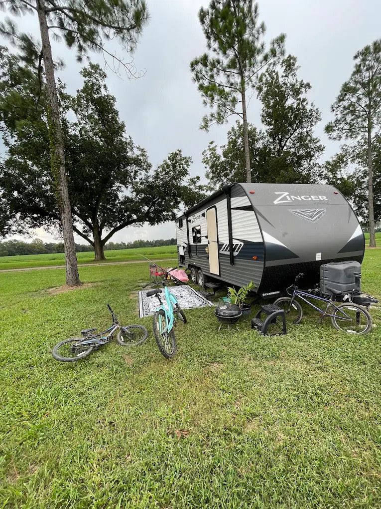 Rocky Bend Flint River Retreat