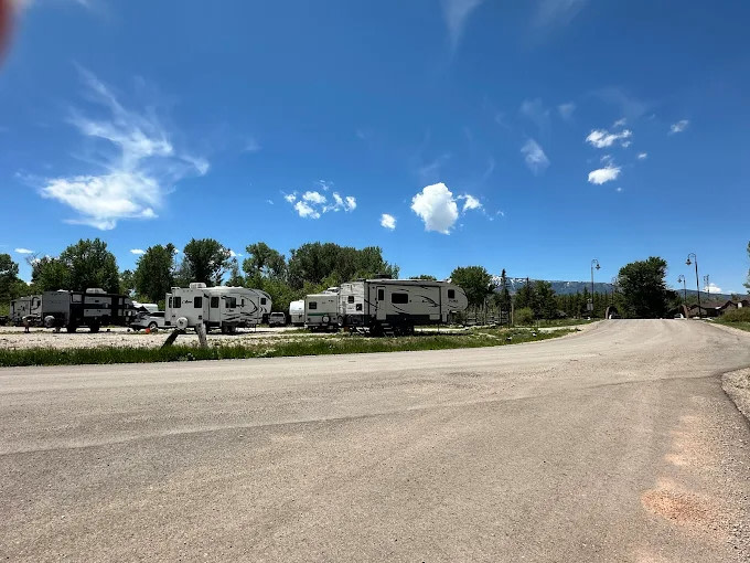 Elk Mountain Campground