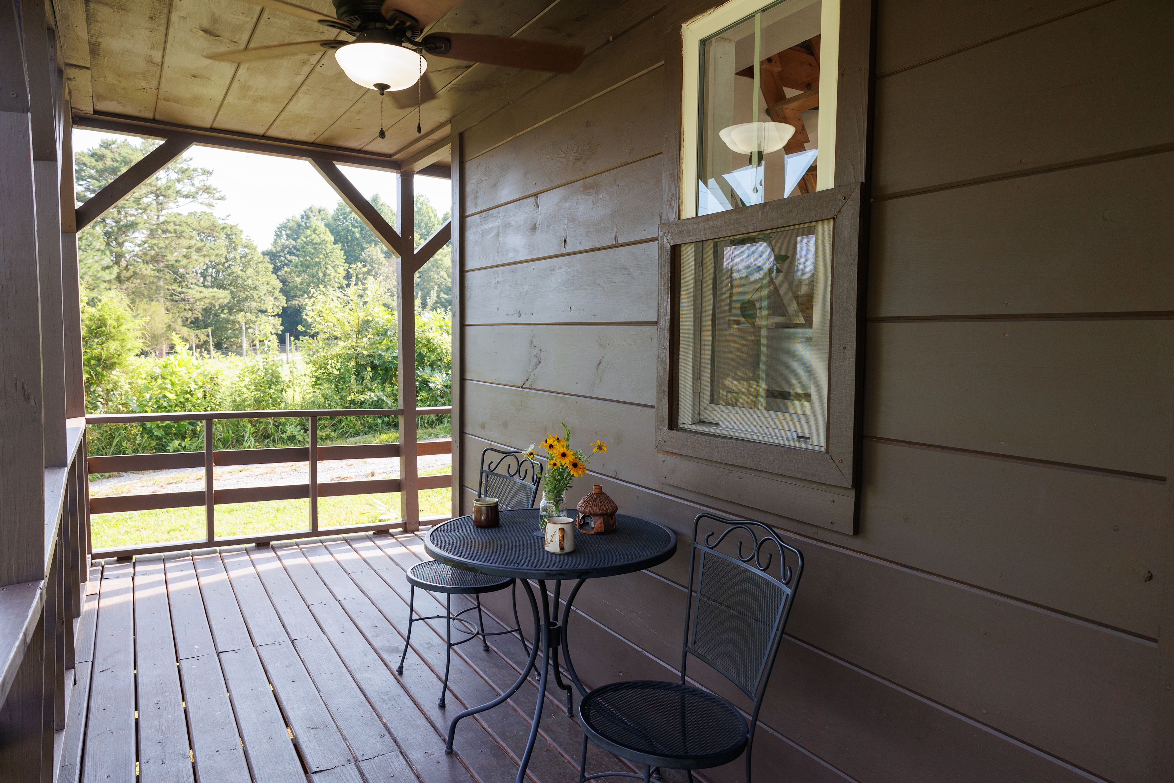 Little Barn Cabin At Fowl Territory