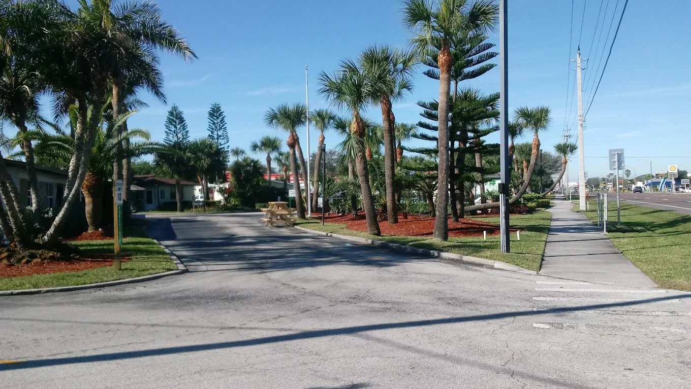 Lucky Clover RV and Mobile Home Park