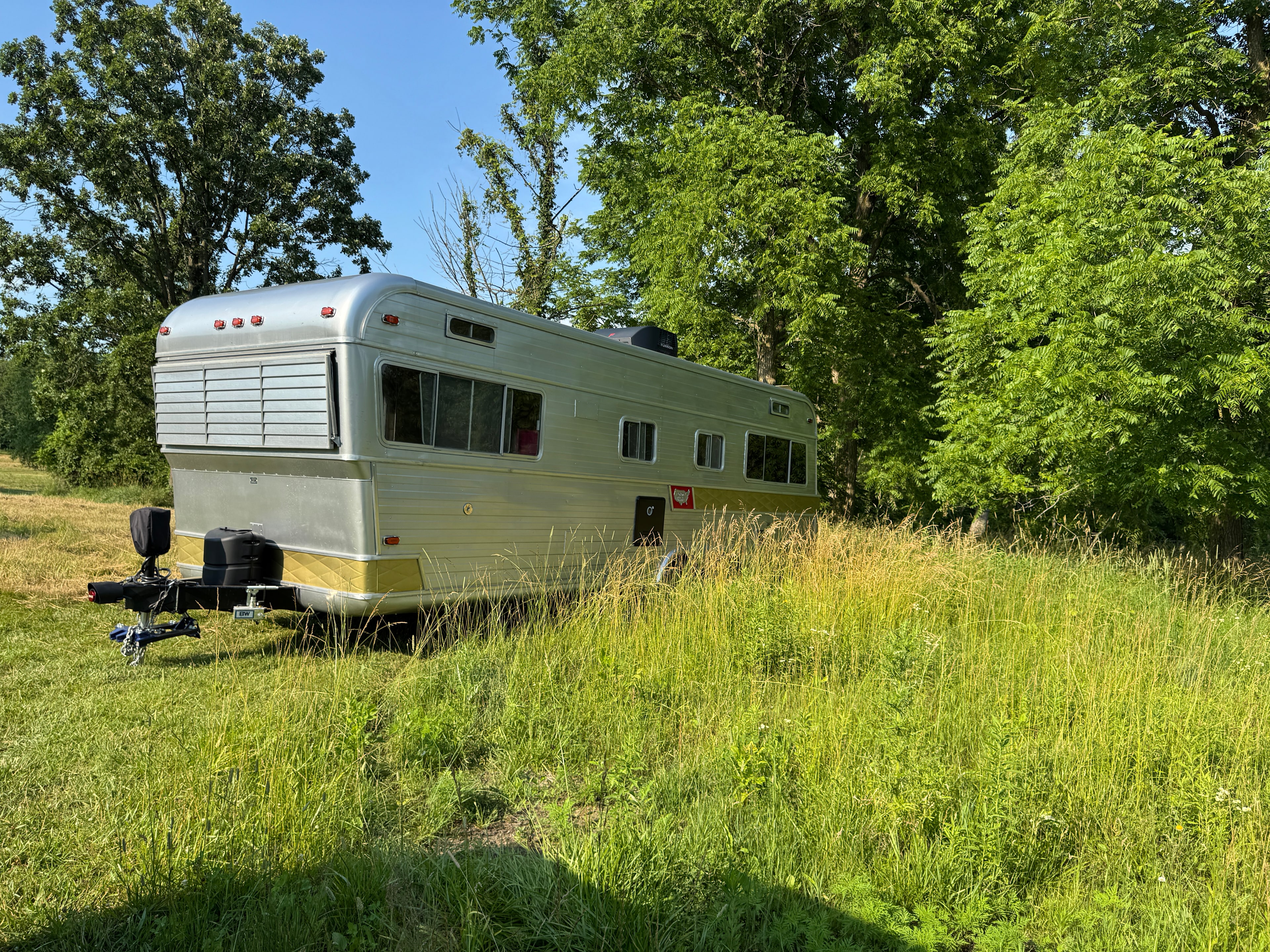 23’ Travel trailer was tight, but we got it in!