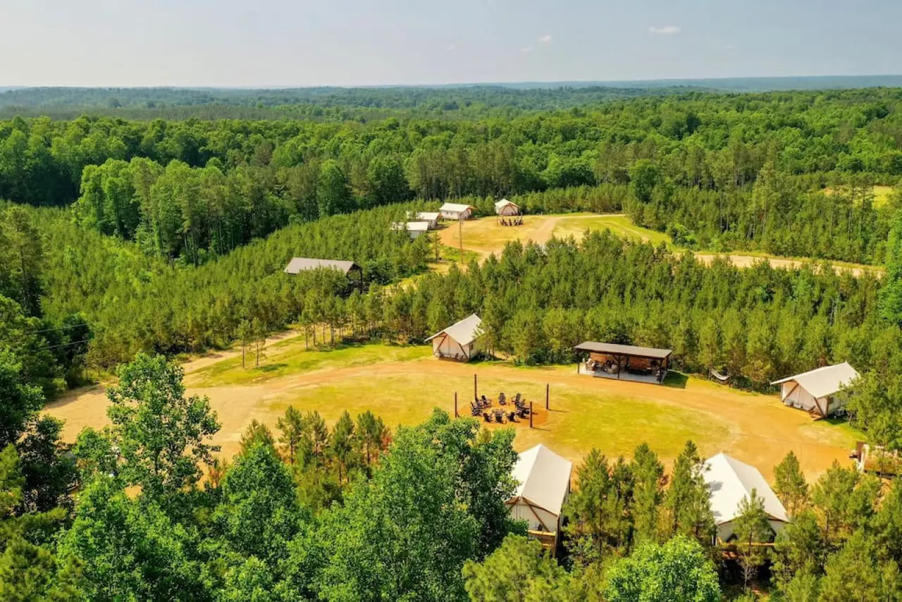 Nine Pines Retreats