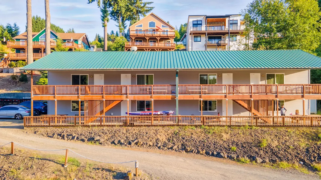 Mayfield Lake Resort and Marina