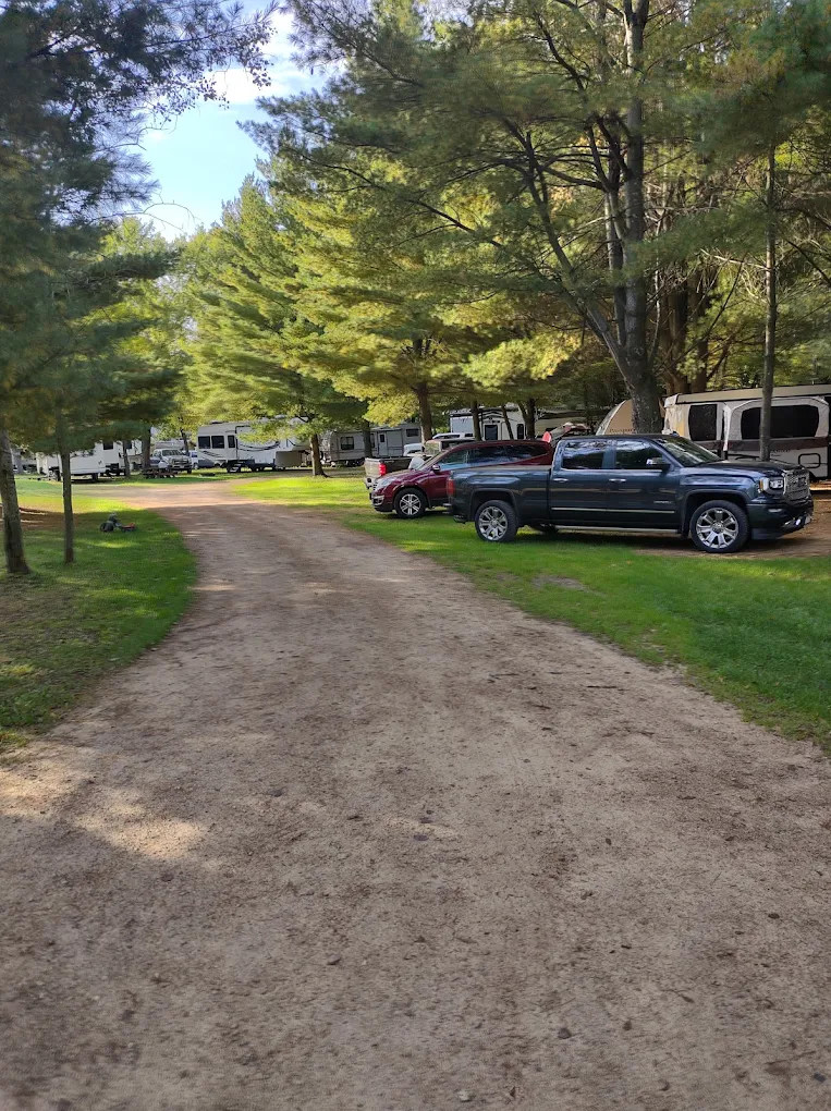 Ma's Irvington Campground and Rentals LLC