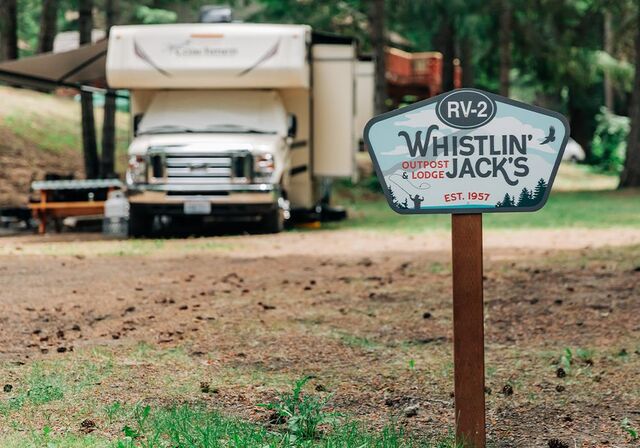 Whistlin' Jack's Outpost and Lodge