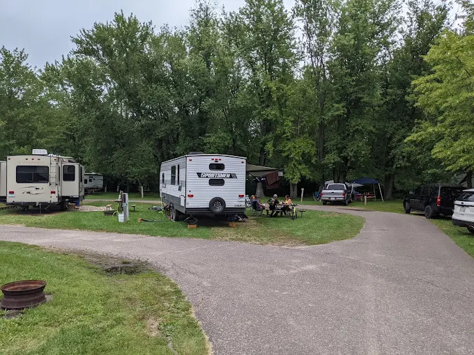 Sherwood Forest Camping & RV Park