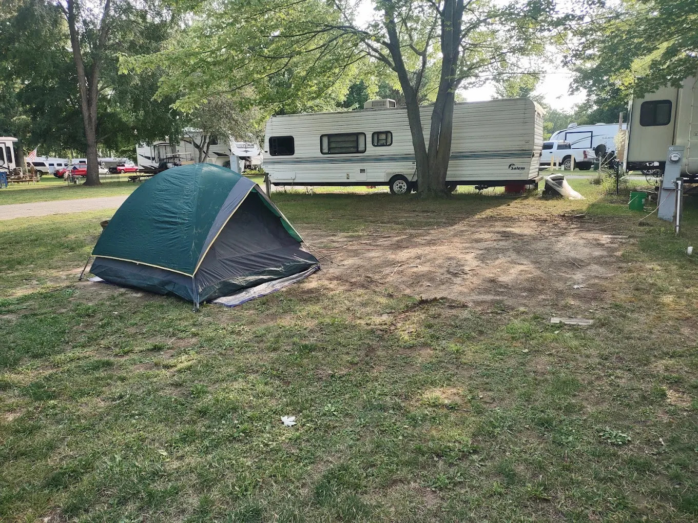 Lakeside Resort Campground