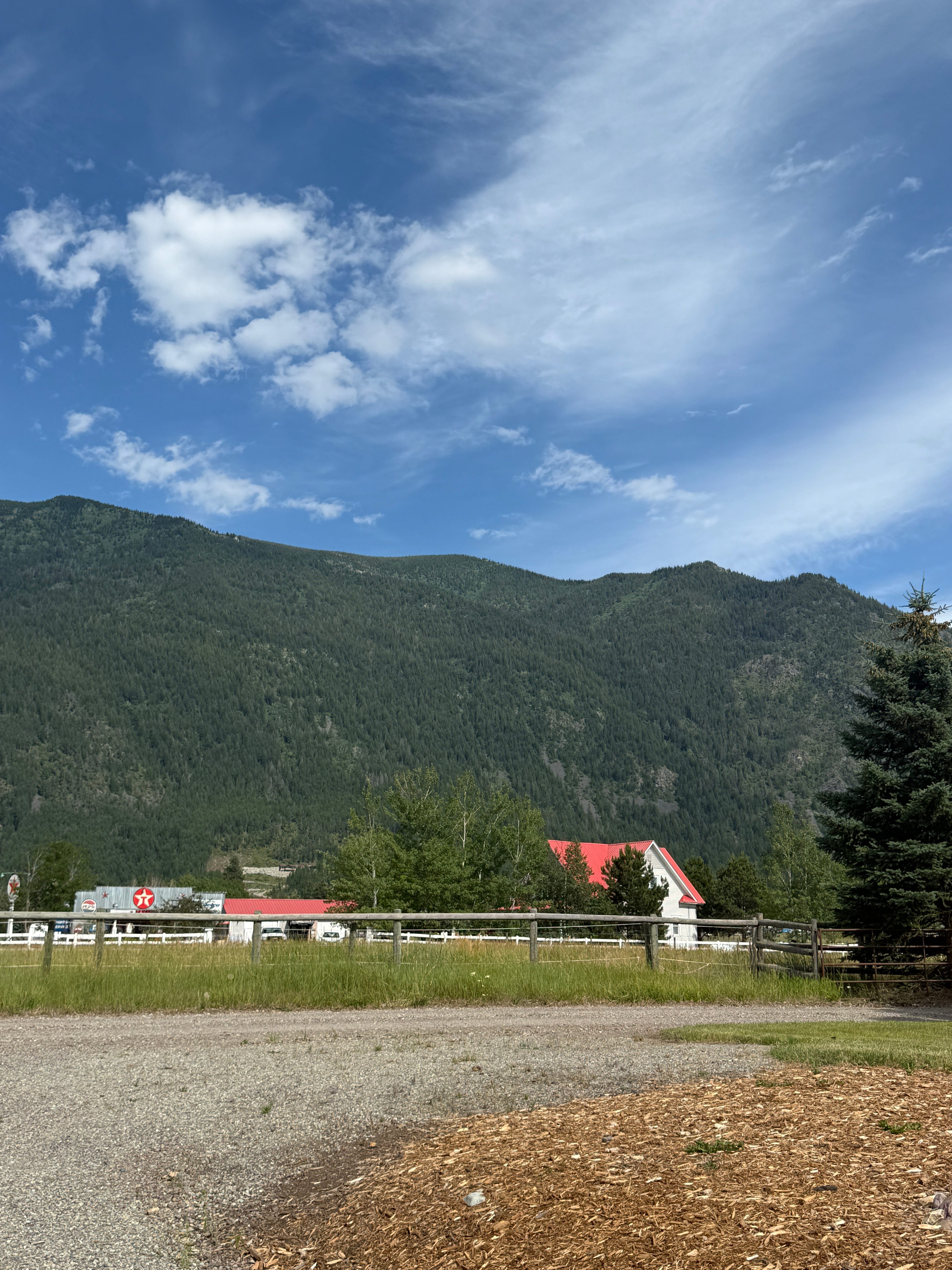 Columbia Mountain Camp