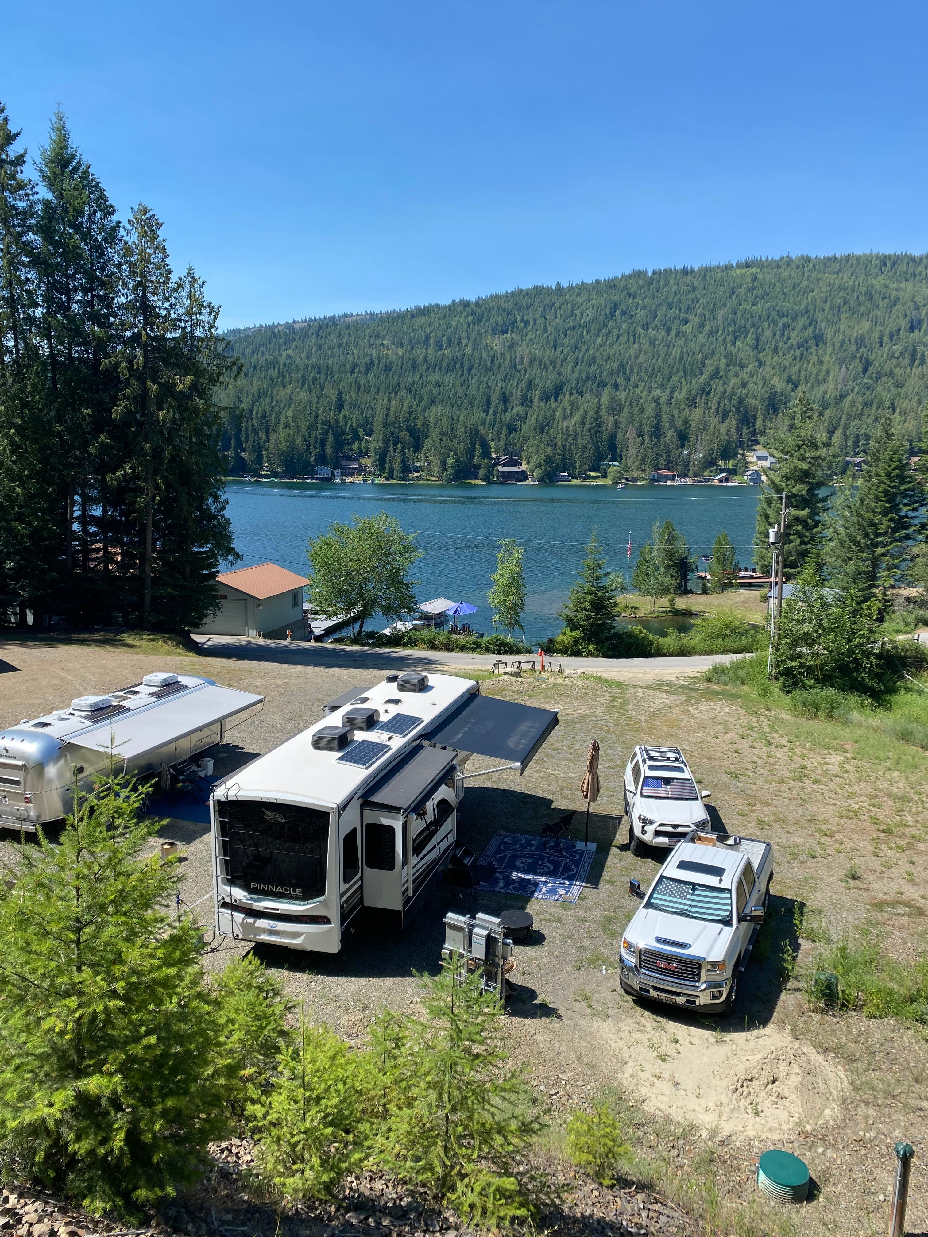 Water Front RV Sites With Dock