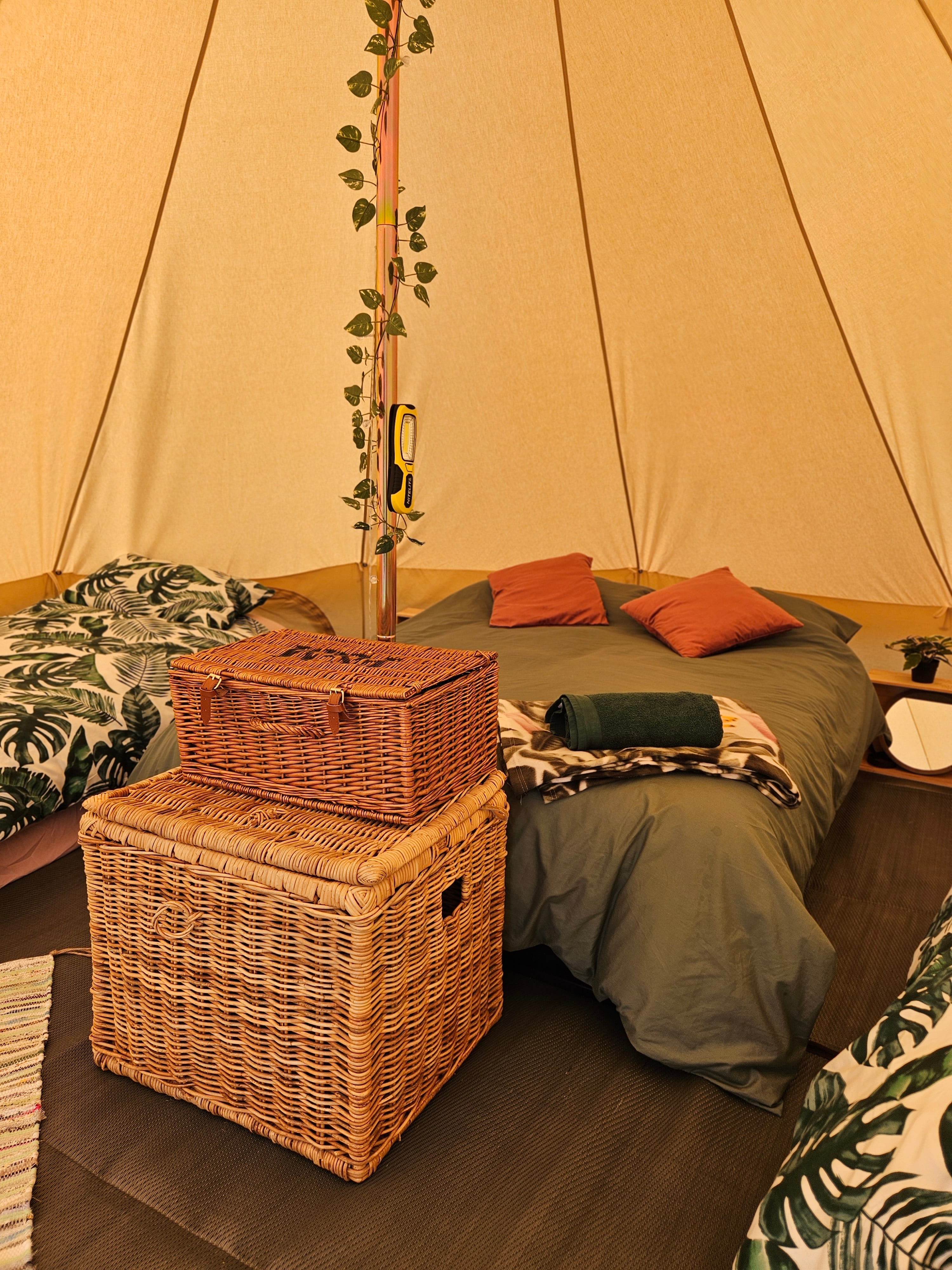 Readers Field Glamping