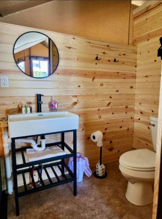 Dancing Fire Glamping and RV Resort