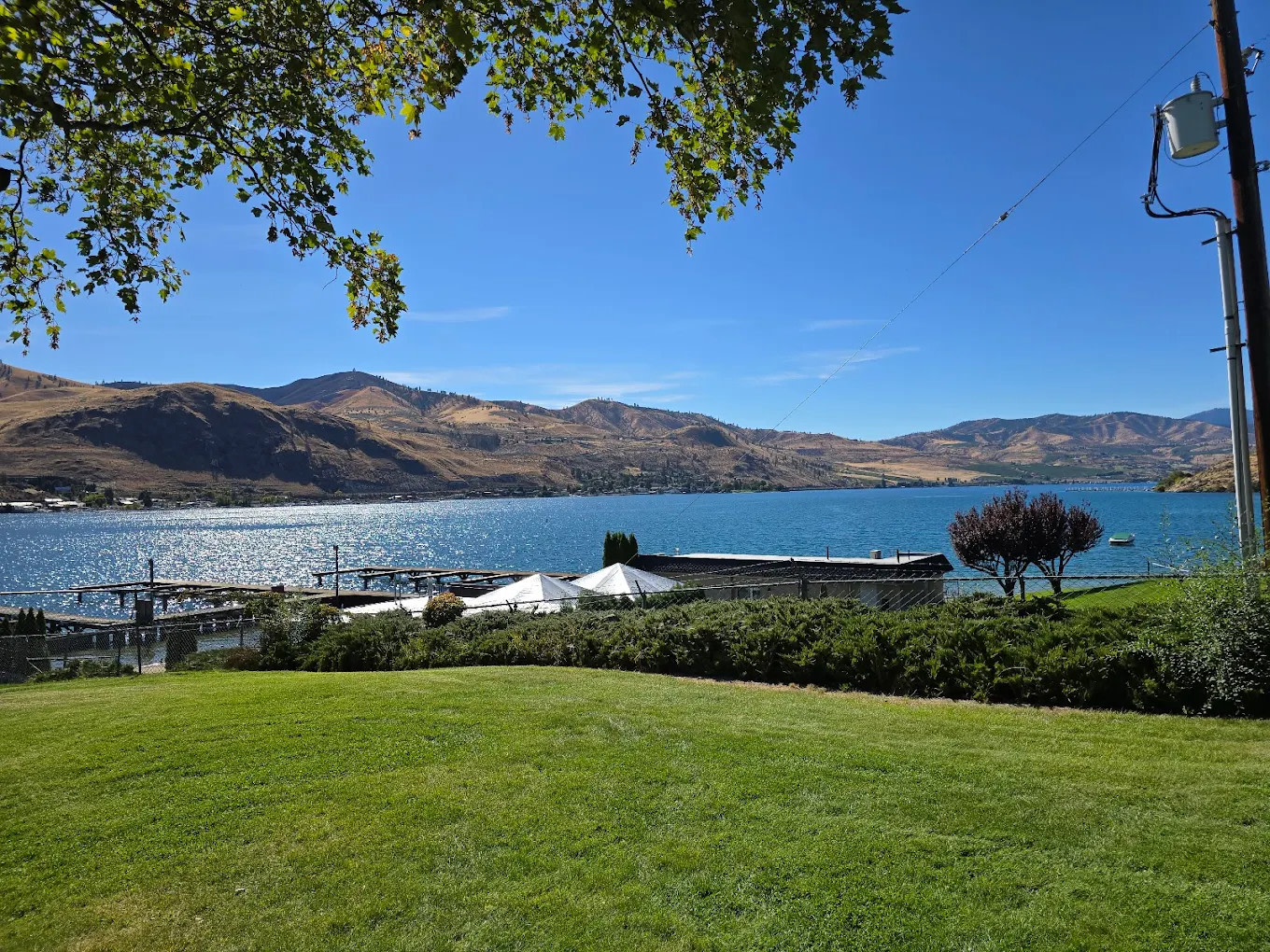 Lakeshore RV Park & Marina