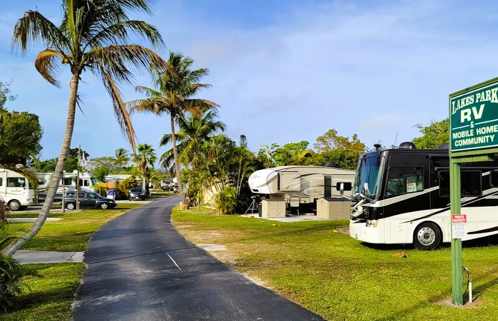 Lakes RV Park