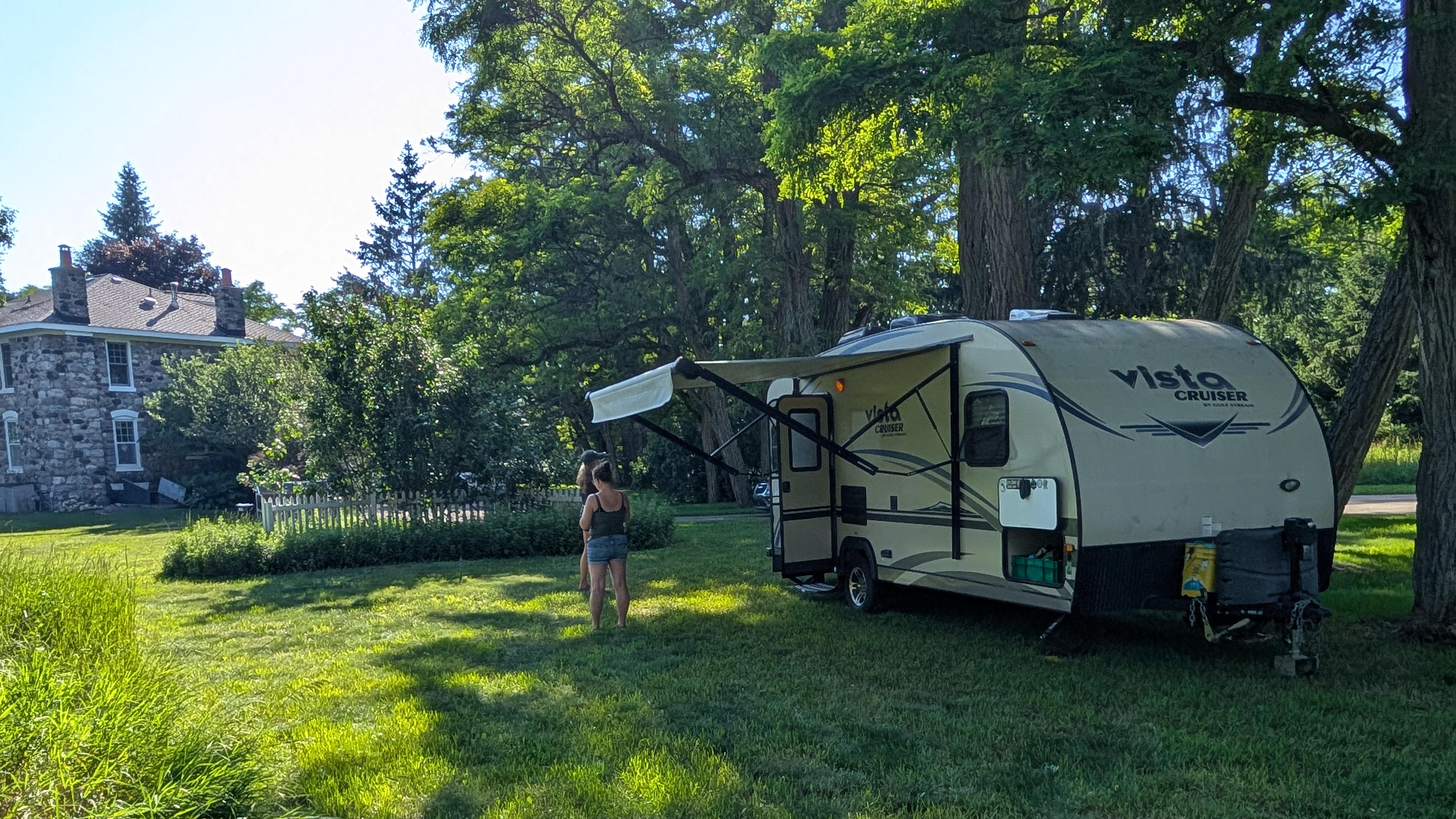 Fieldguide Farmhouse