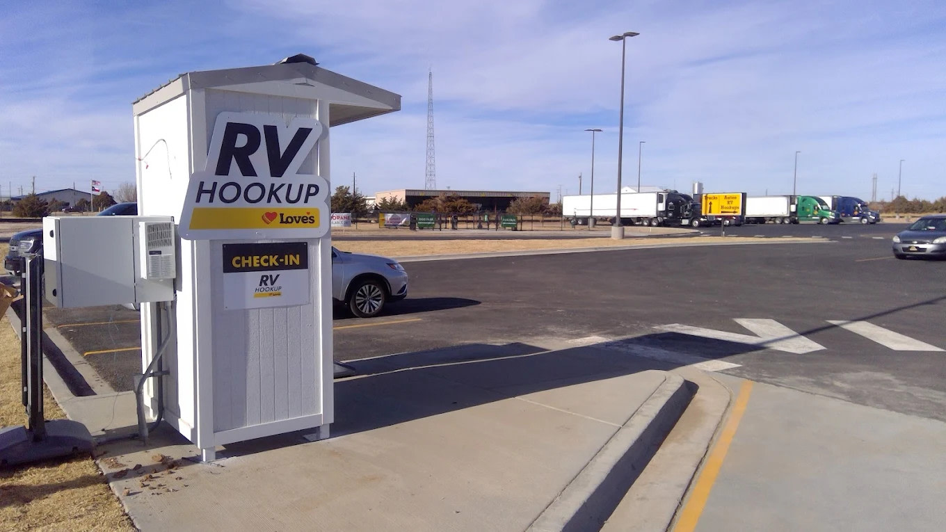 Love's RV Hookup-Dalhart TX 836