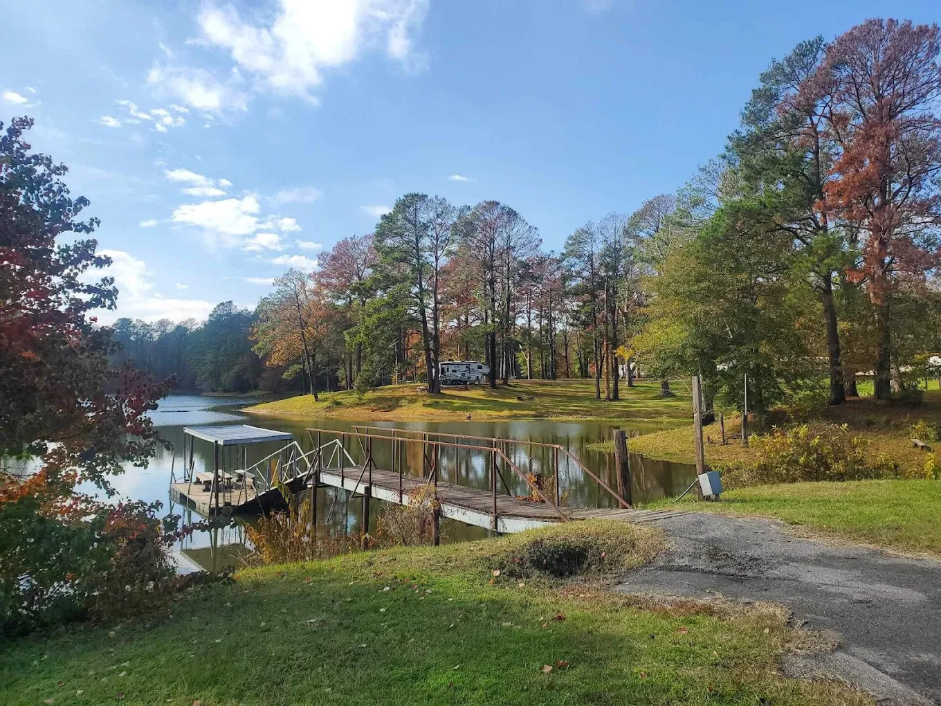 Huxley Bay Marina and RV Park