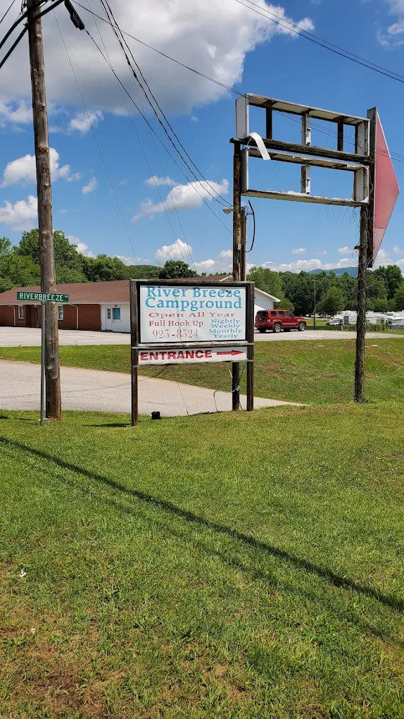 Riverbreeze Campground & RV Park